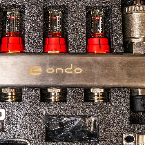 Коллекторная группа ONDO нерж сталь 6 вых. в сборе с автоматическим воздухоотводчиком, расходомерам